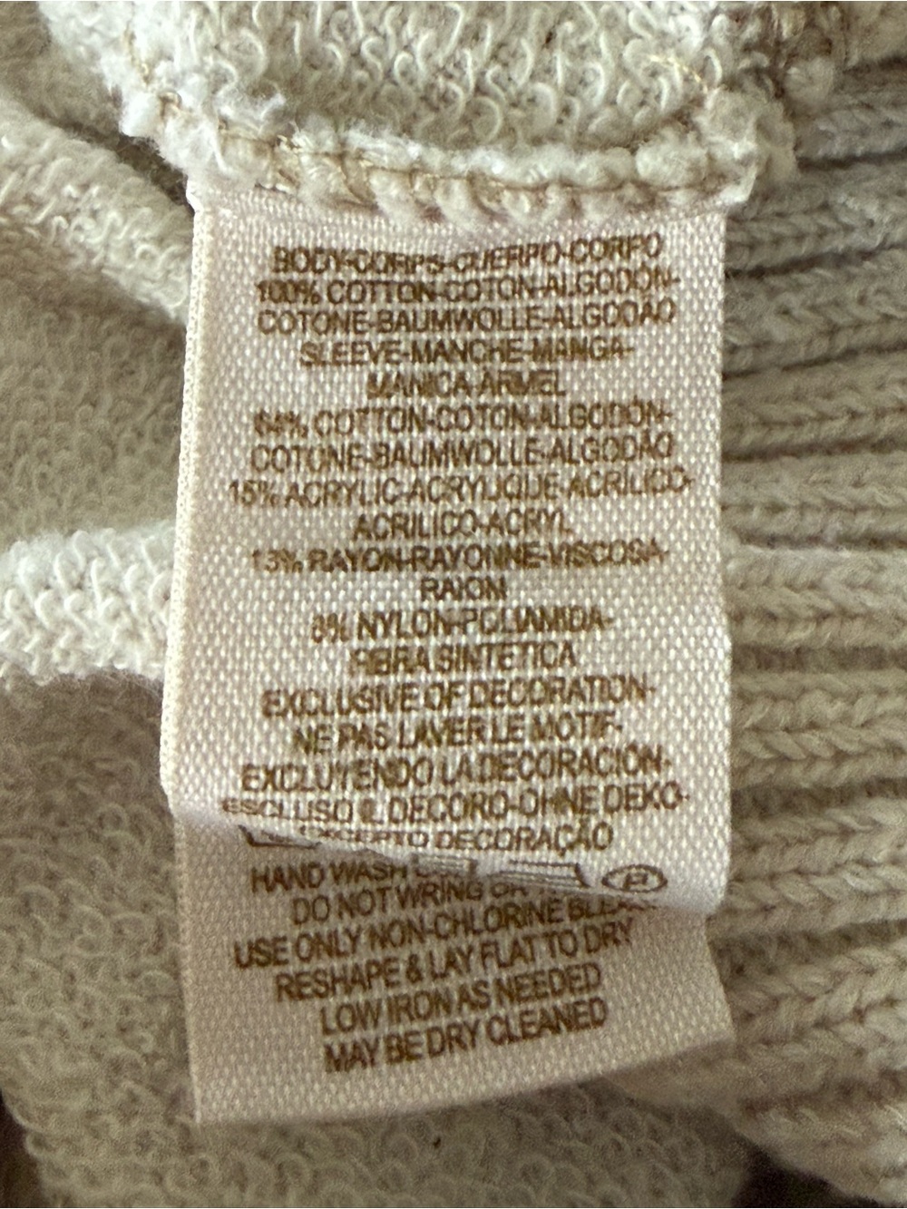 Free People Cream V-Neck Sweatshirt Crochet Lace Long Balloon Sleeves Size Small - Picture 15 of 16